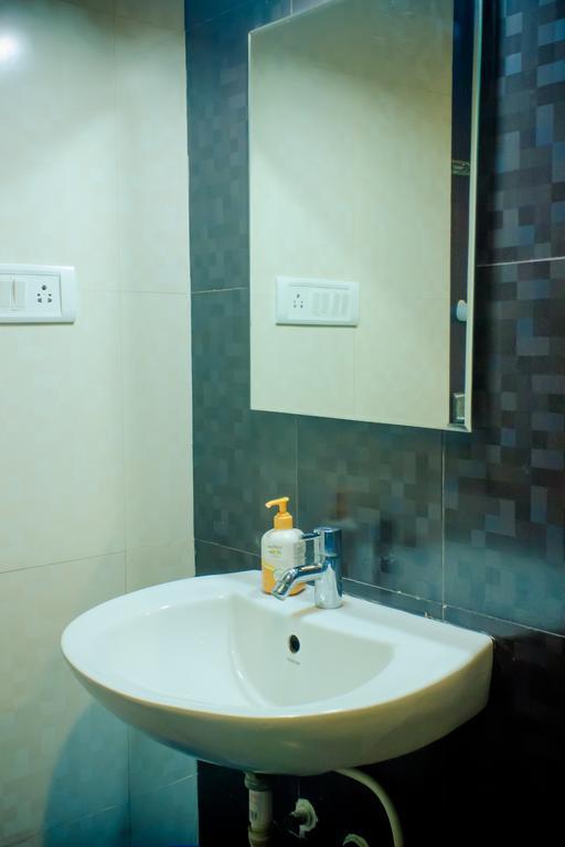 The Signature Inn Bengaluru Pokój zdjęcie